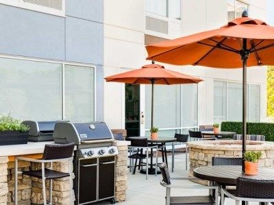 Towneplace Suites By Marriott Dallas Downtown Exterior photo